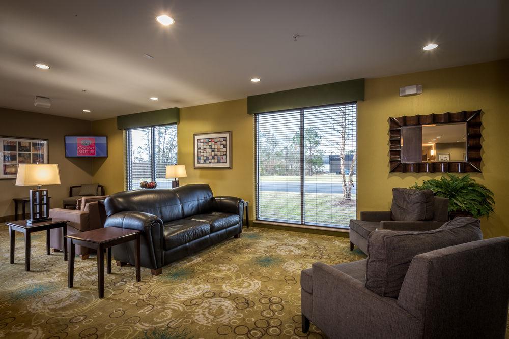 Best Western Dothan Inn & Suites Buitenkant foto
