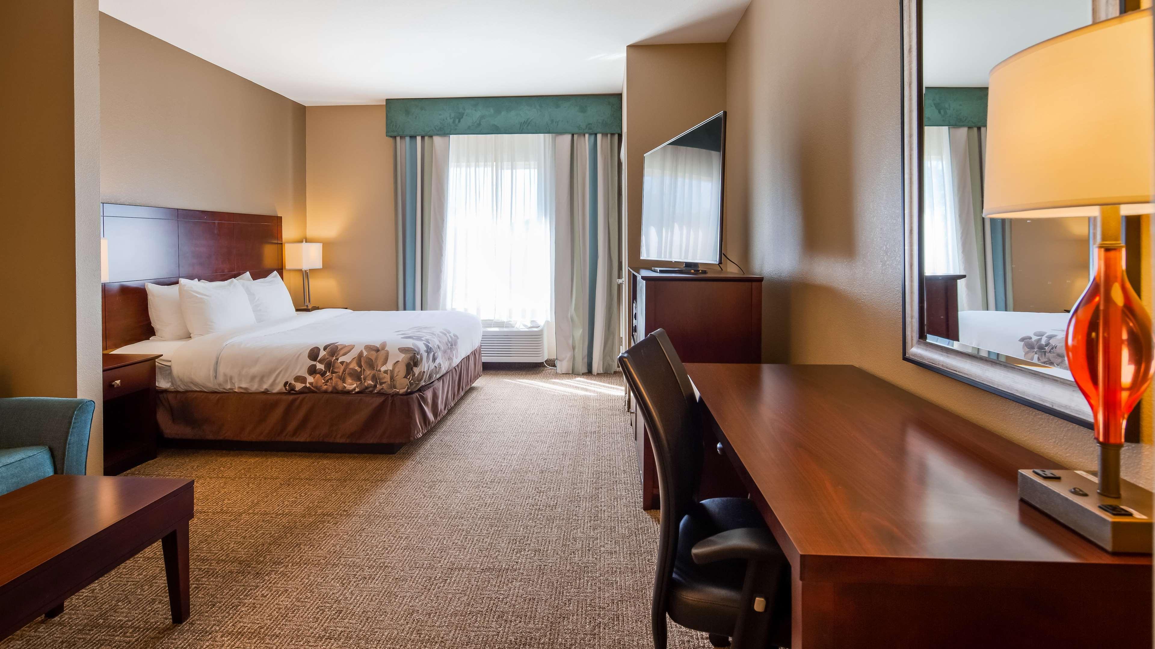 Best Western Dothan Inn & Suites Buitenkant foto
