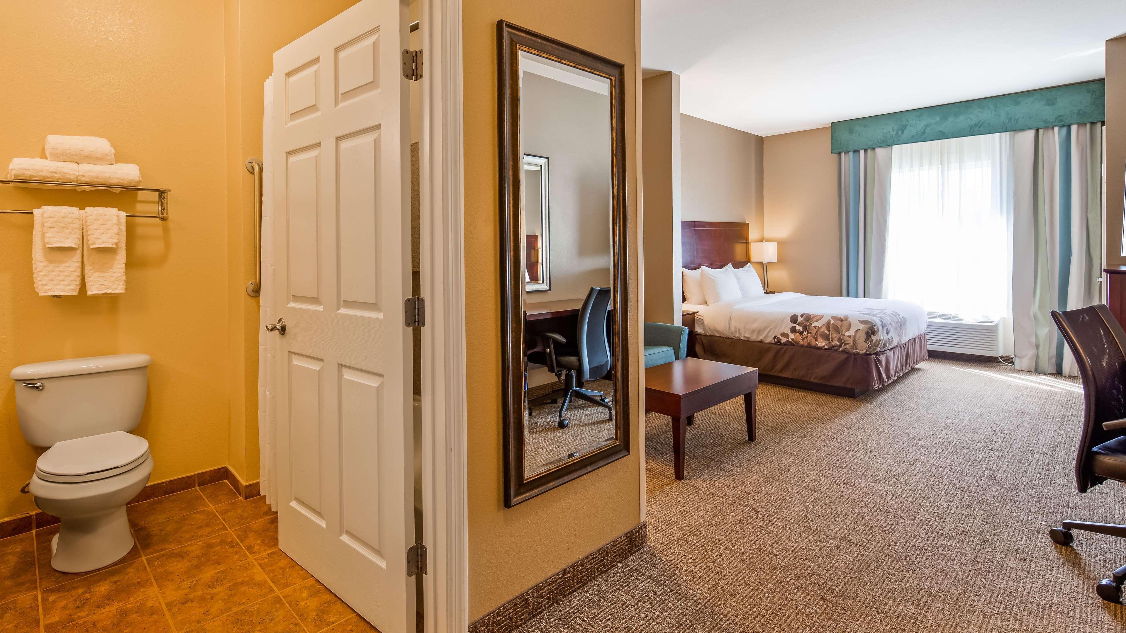 Best Western Dothan Inn & Suites Buitenkant foto