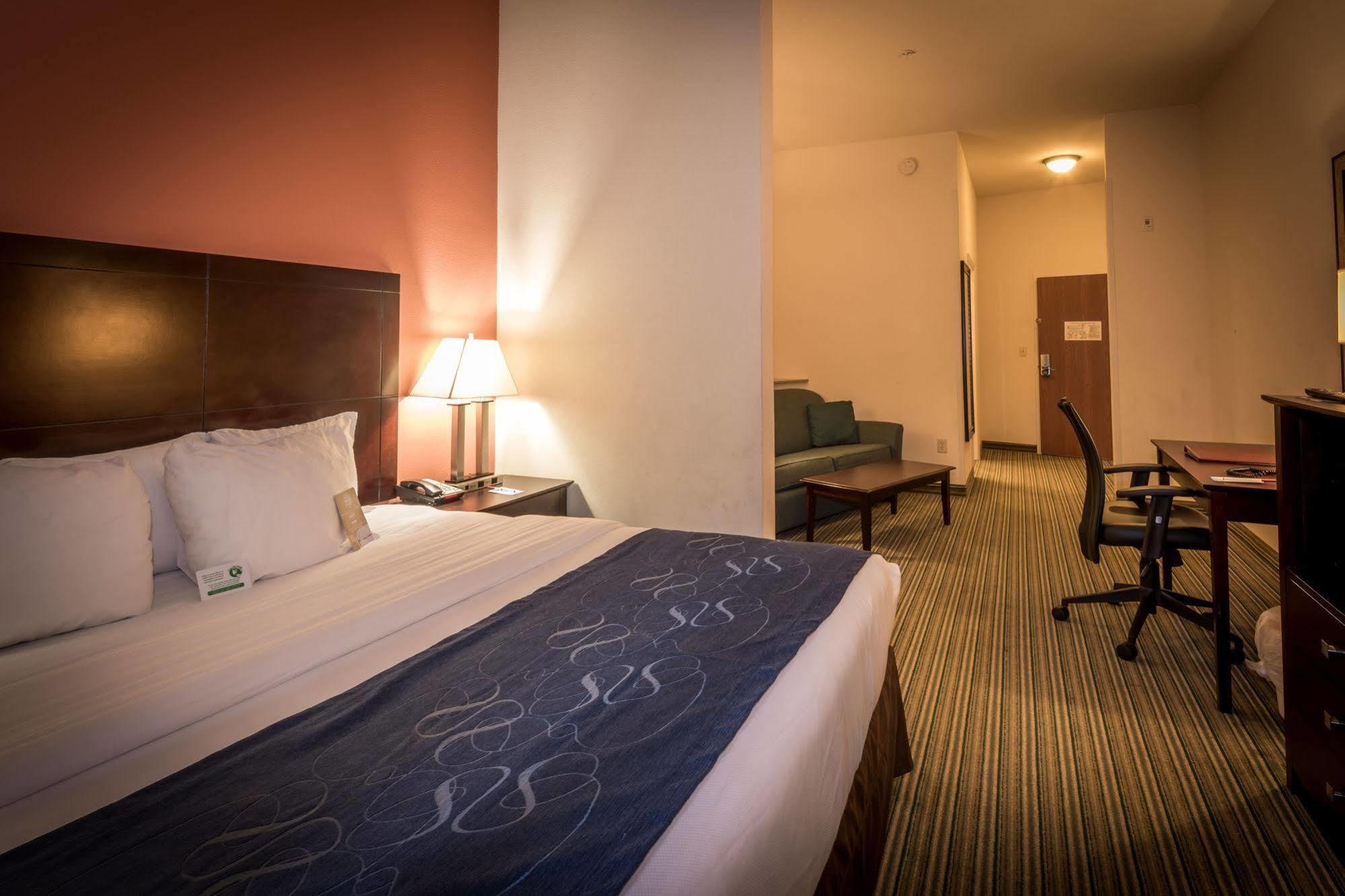 Best Western Dothan Inn & Suites Buitenkant foto