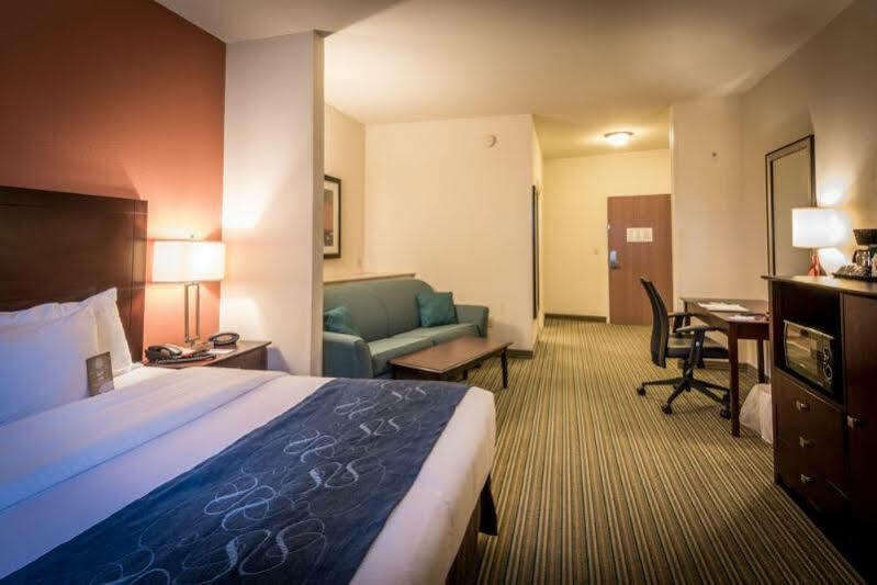 Best Western Dothan Inn & Suites Buitenkant foto